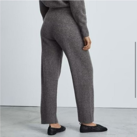 Everlane The Cozy Stretch Wide Leg Wool Blend Sweatpants Dark Gray - Picture 2 of 11
